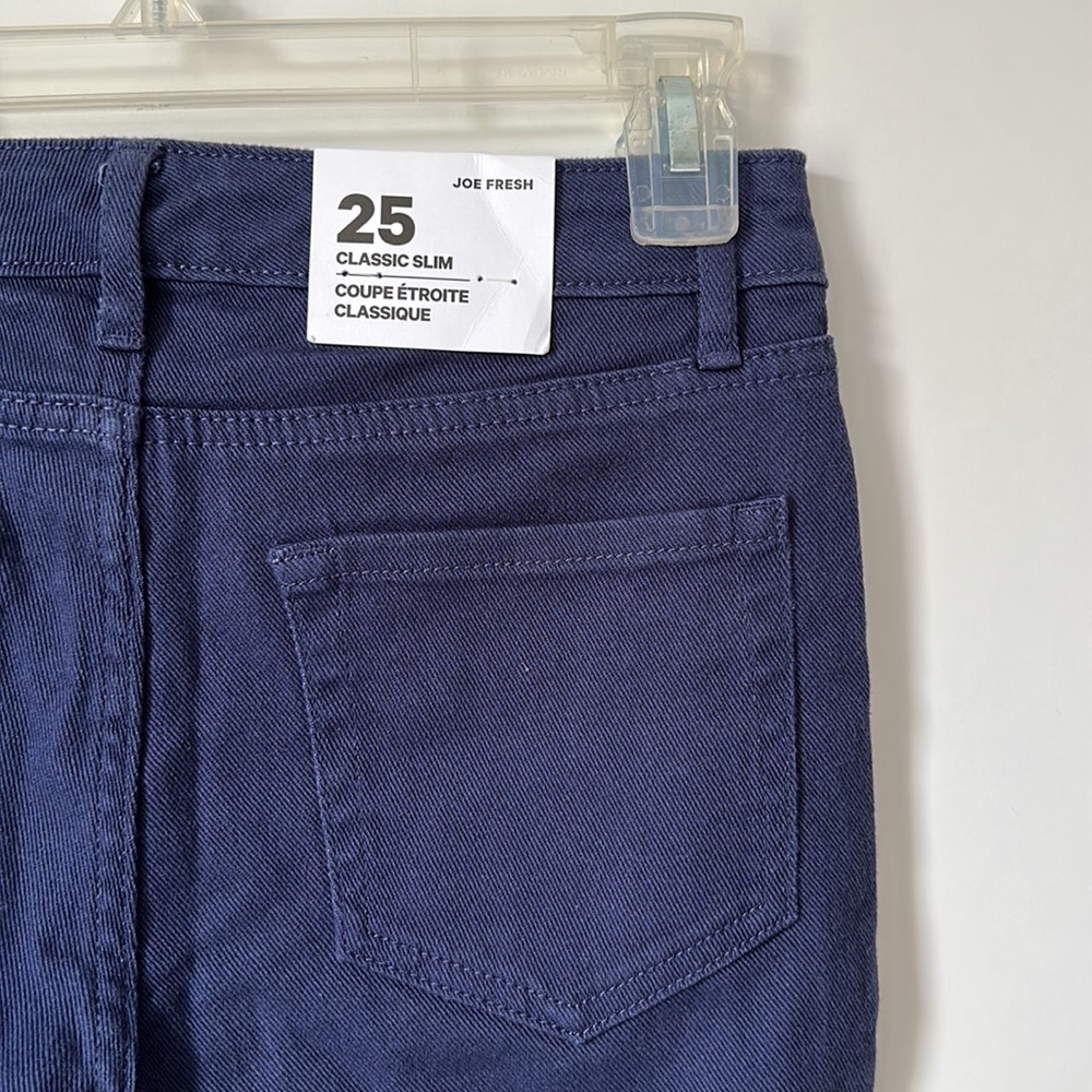 Mid-Rise Navy Slim Fit Jeans